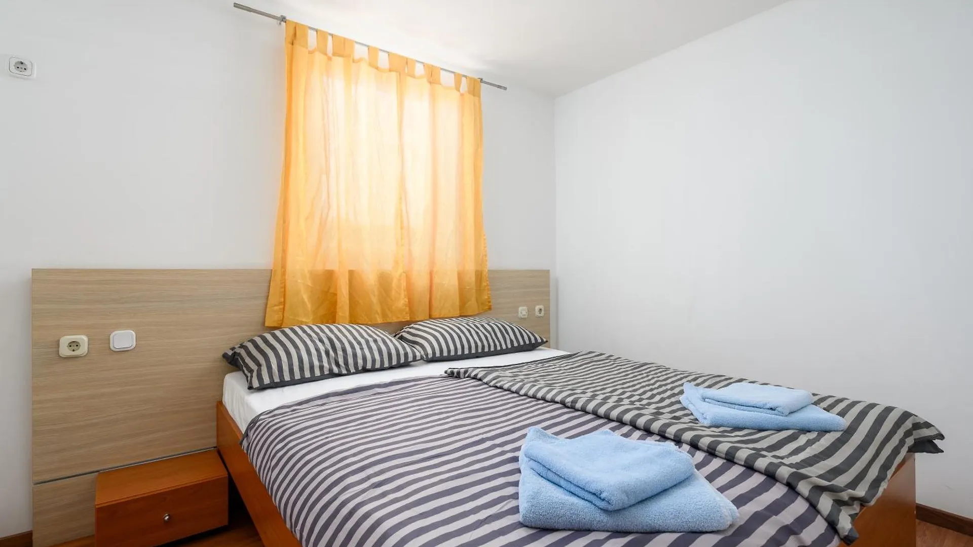 Ven Apartmani 冯塔纳