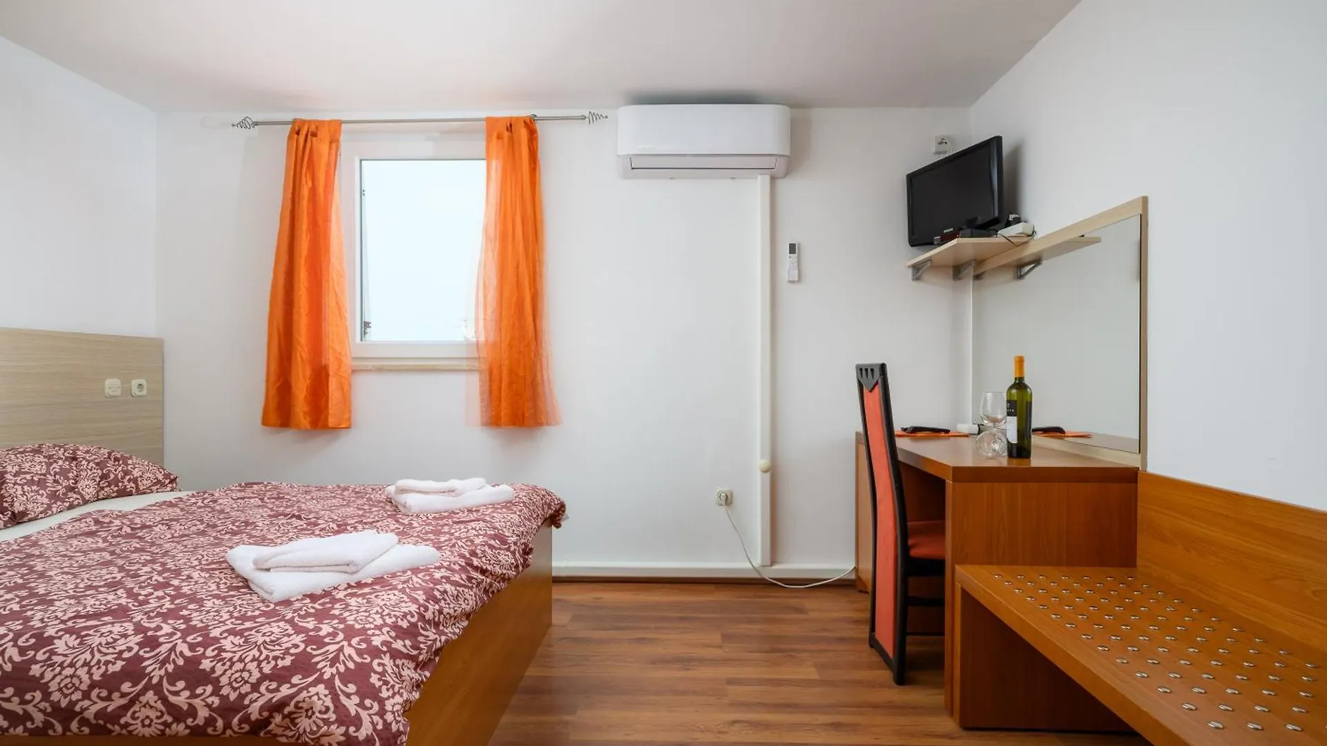 Ven Apartmani 冯塔纳
